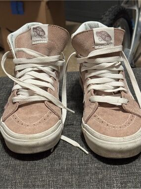 Vans Light Pink Suede Sk8-Hi Sneakers